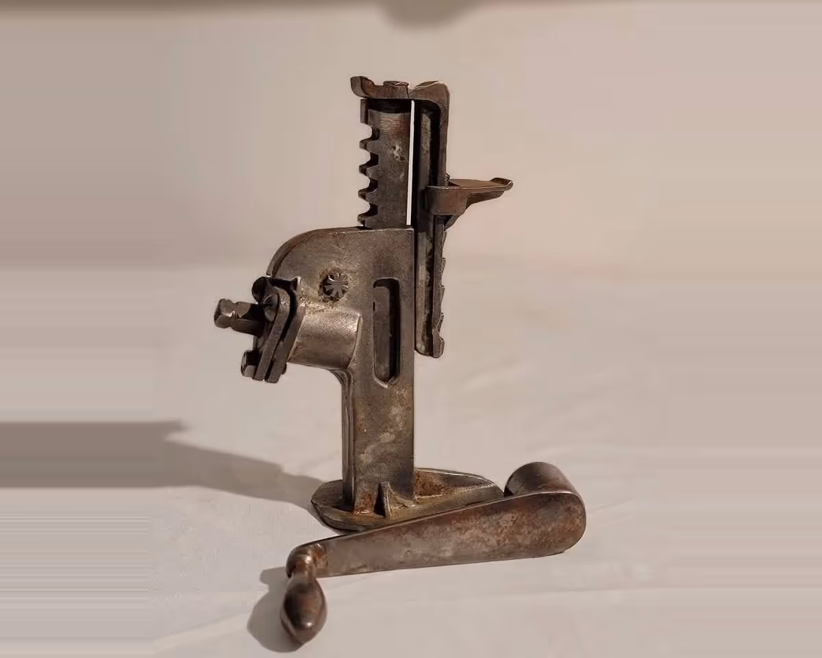 Cric des années 1940 pour moto et side-car BMW — détail