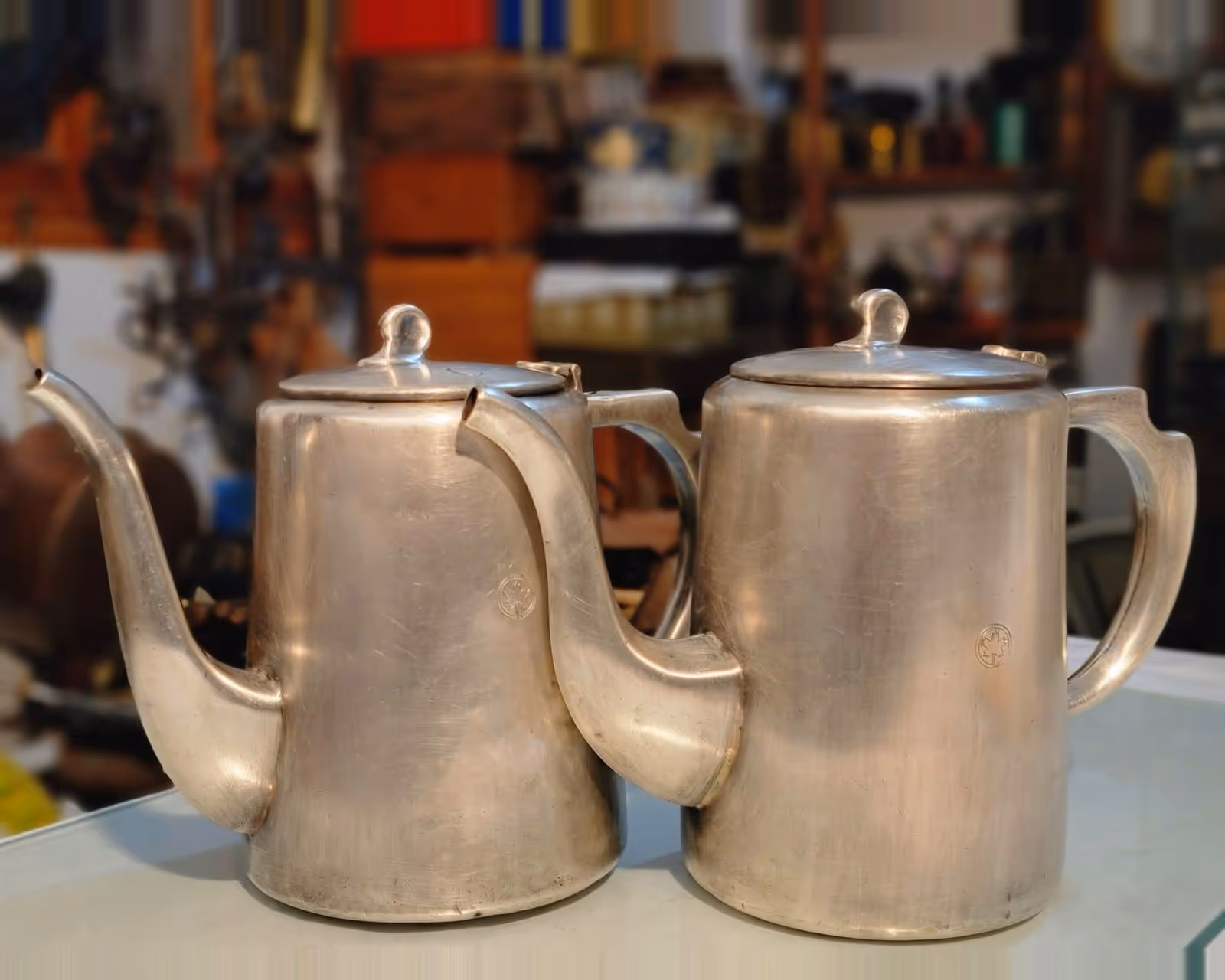cafetières argenté par le fabricant Morton-Parker