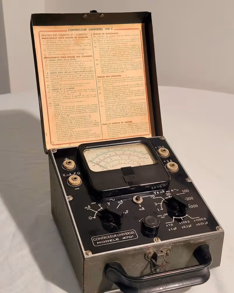 Ancien contrôleur universel Metrix 470c